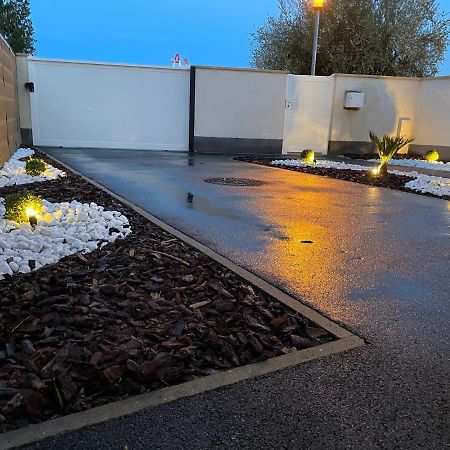 فيلا Paris House Villejust المظهر الخارجي الصورة